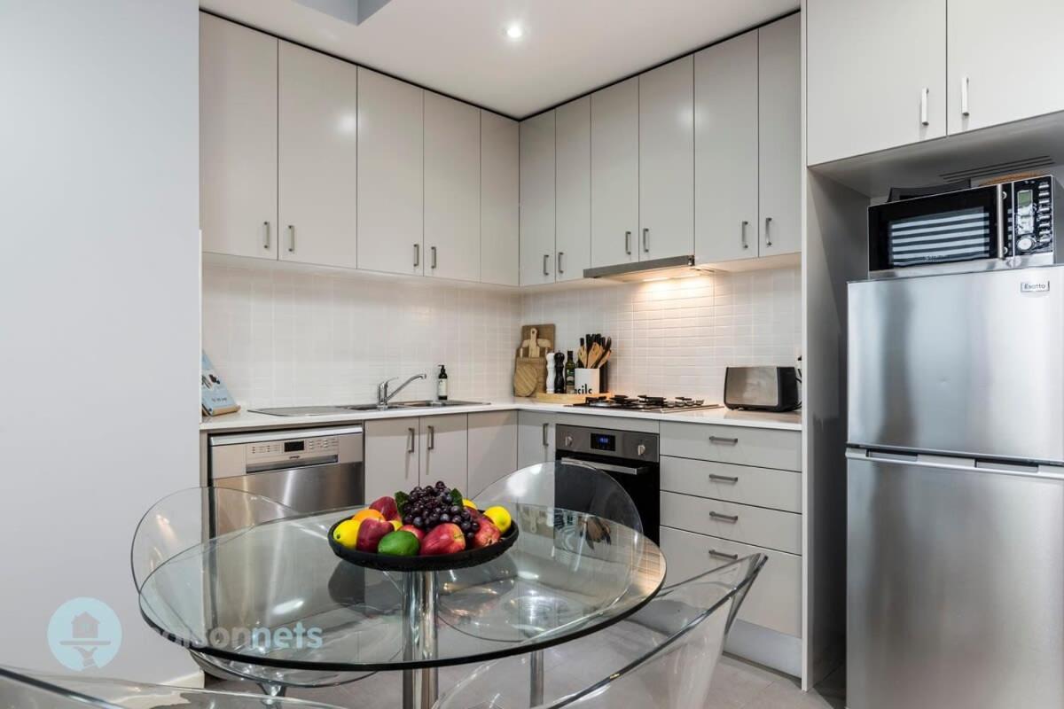 Redfern One Bedroom With Views Appartamento Sydney
