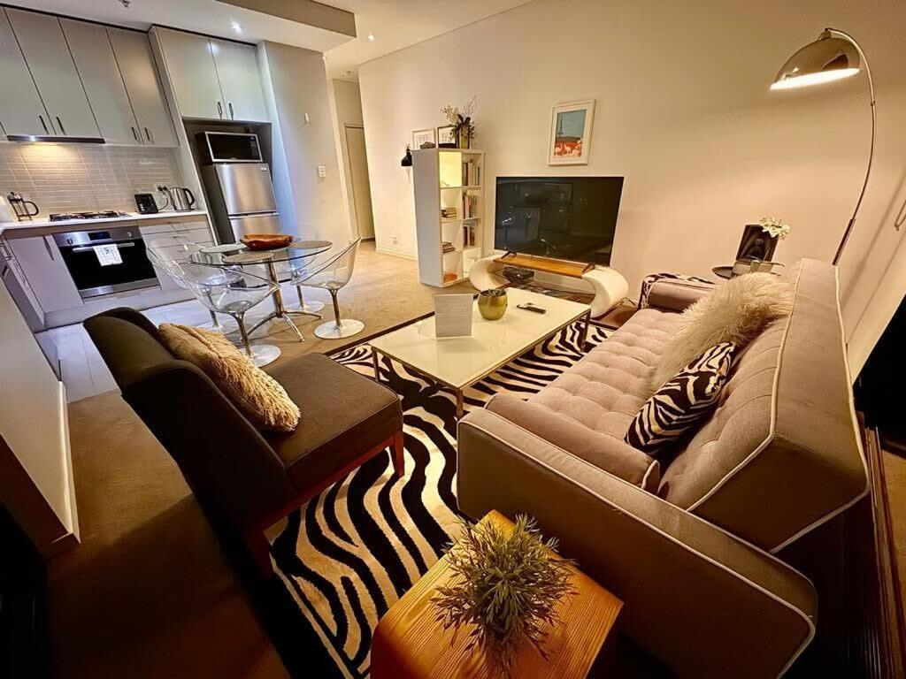 Redfern One Bedroom With Views Appartamento Sydney