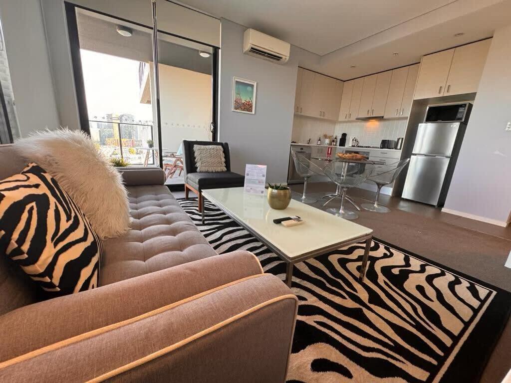 Appartamento Redfern One Bedroom With Views Sydney